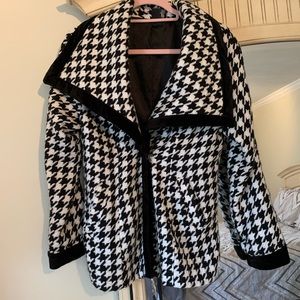 Houndstooth coat
